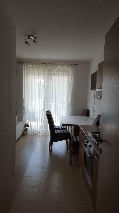 Apartman Lika 자다르 외부 사진